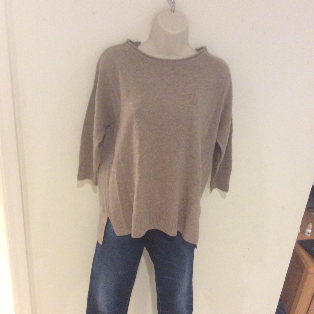 Cashmere sweater
